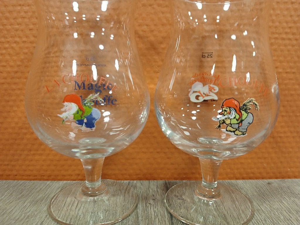 Set van 2 Unieke La Chouffe Bierglazen, Verzamelen, Ophalen of Verzenden, Zo goed als nieuw, Glas of Glazen, Overige merken