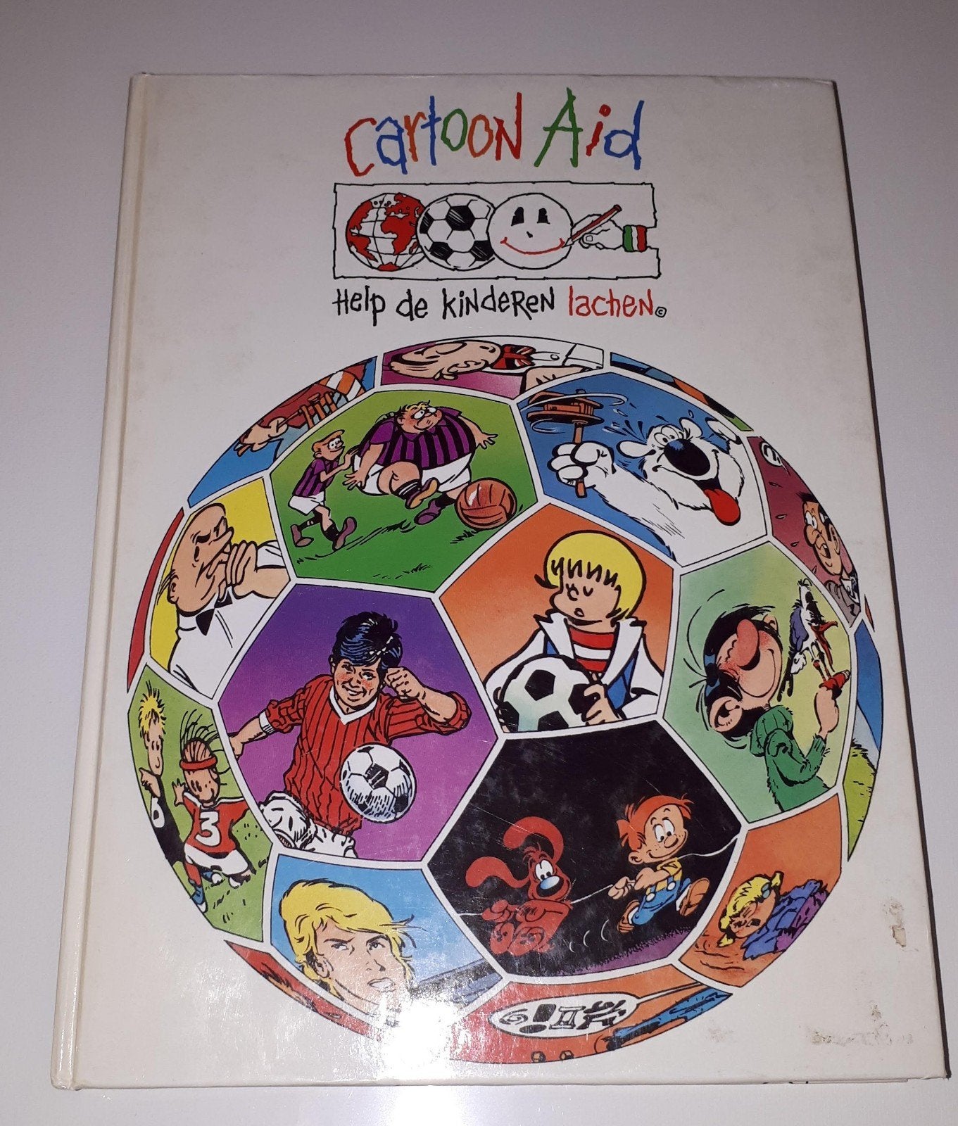 Cartoon Aid: Help de kinderen lachen - Stripboek, Eén stripboek, Ophalen of Verzenden, Gelezen, Diverse auteurs