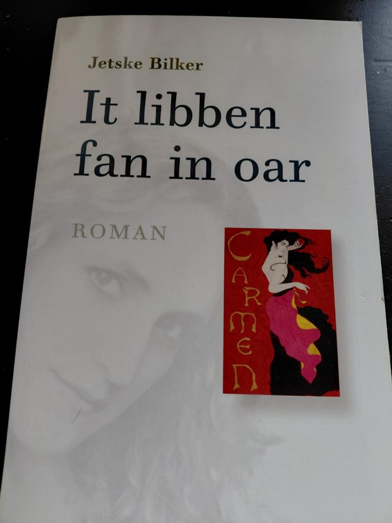 It libben fan in oar , Roman fan Jetske Bilker, Ophalen of Verzenden, Zo goed als nieuw