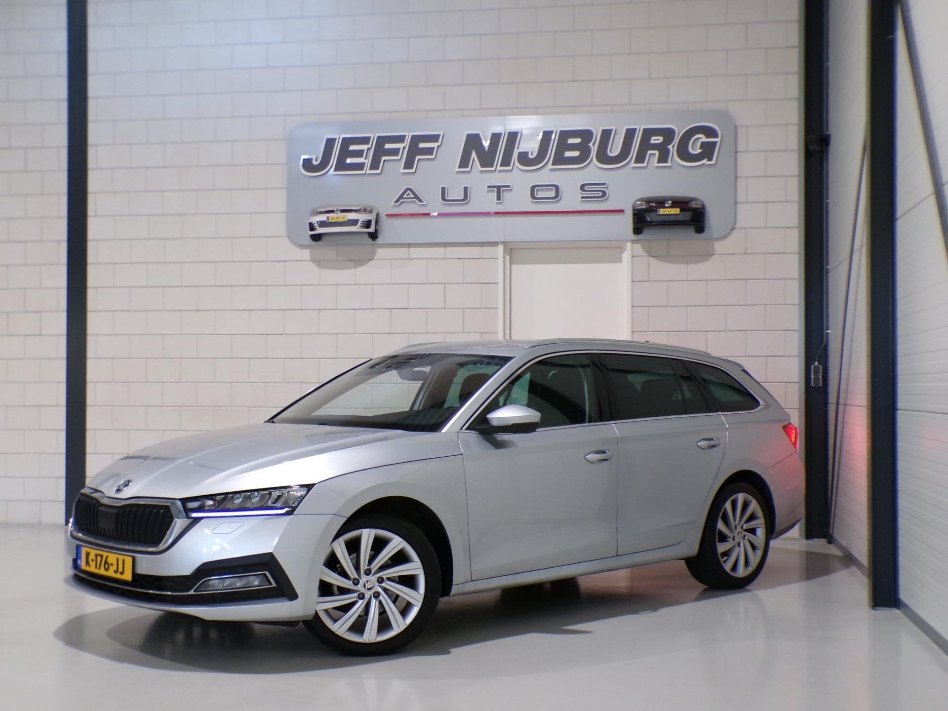 Skoda Octavia Combi 1.0 e-TSI Business Edition Plus "Origine, Auto's, Skoda, Dealer onderhouden, Stof, Gebruikt, Euro 6