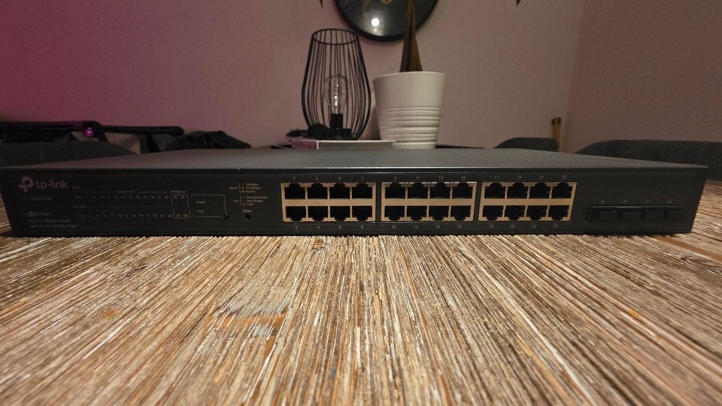 Omada by TP-Link TL-SG2428P Managed POE+, Ophalen of Verzenden, Zo goed als nieuw