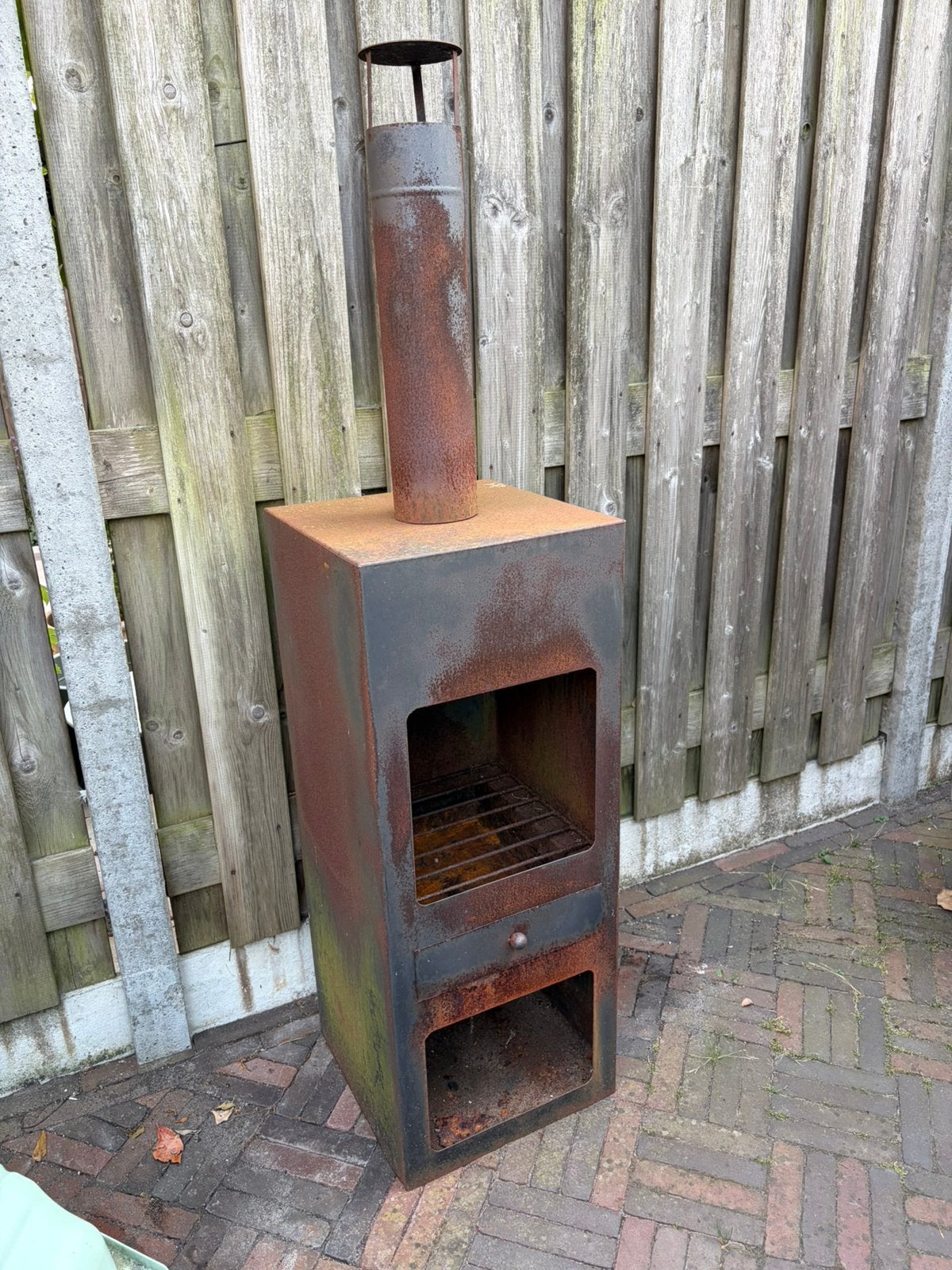 Buiten kachel / haard, Tuin en Terras, Ophalen, Zo goed als nieuw