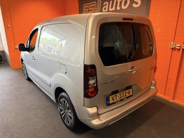 Peugeot Partner 120 / 1.6 BLEU-HDI / 75PK / L1 / EURO 6 / AI, Auto's, Voorwielaandrijving, Stof, Gebruikt, 4 cilinders