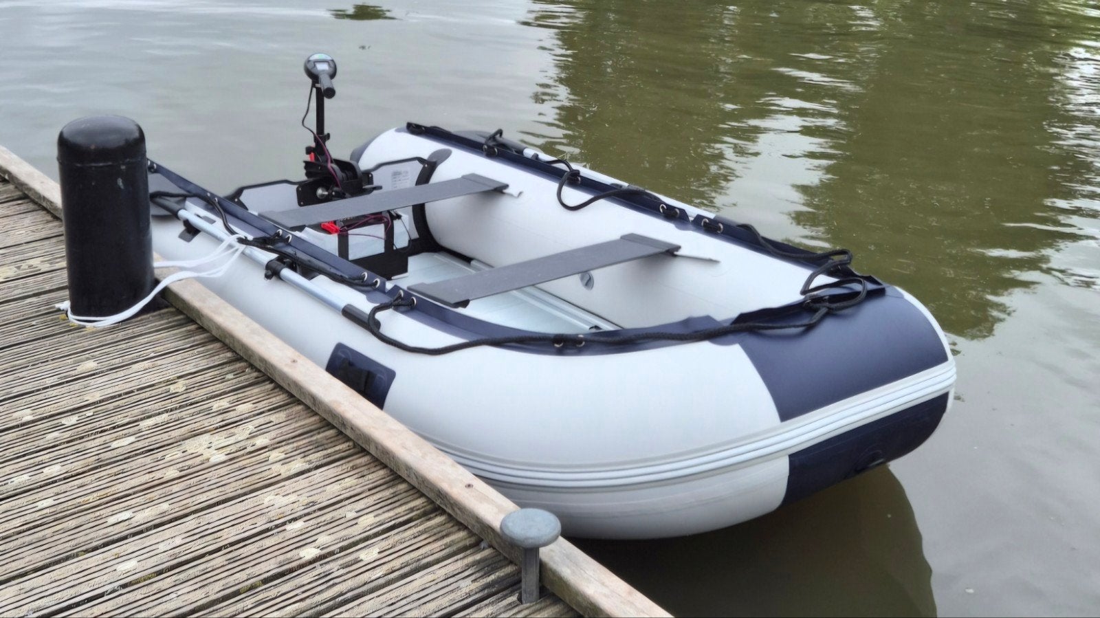 Te koop. Opblaas boot met buitenboordmotor, Watersport en Boten, Aluminium, Ophalen of Verzenden, Zodiac, Pomp
