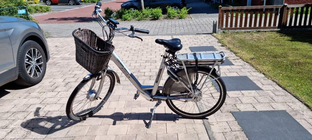 Stella Modena e-bike (werkt niet meer), Fietsen en Brommers, Elektrische fietsen, Ophalen, Gebruikt, Overige merken