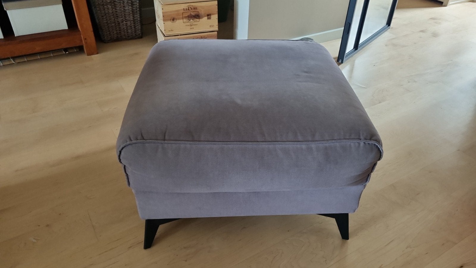 grijze footstool, Ophalen, Zo goed als nieuw, Stof, 50 tot 75 cm