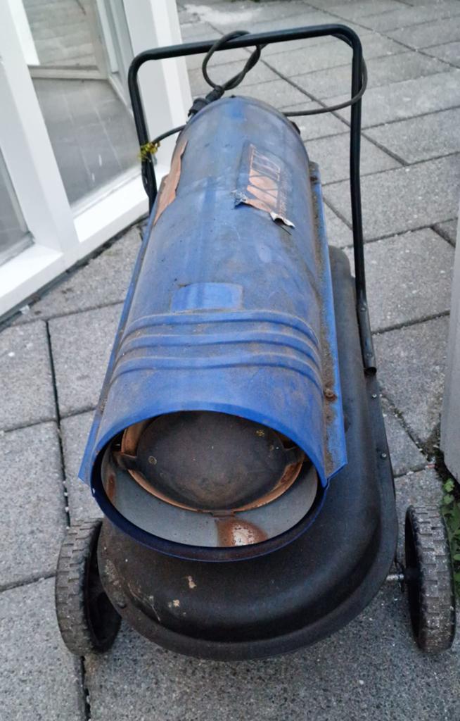Kachel gebruikte mobiele heteluchtkanon / kachel, Ophalen, Gebruikt, Kachel, 60 tot 150 cm