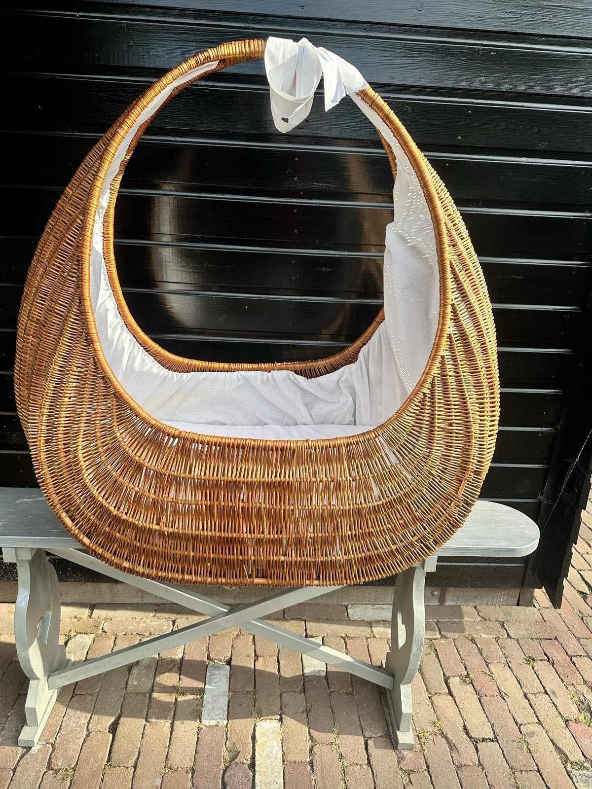 Rotan wieg / hangwieg met matrasje en bekleding, Ophalen, Zo goed als nieuw, Wieg