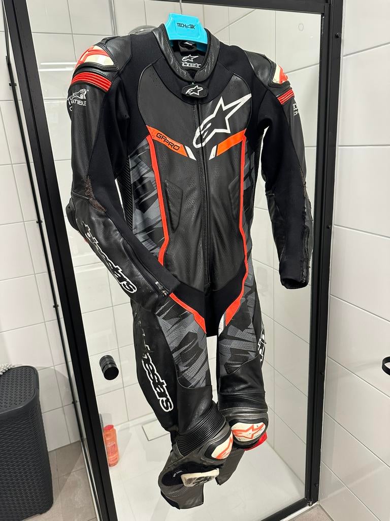 Beschadigd gebruikte Alpinestars motorpak GP Pro V2 maat 46, Ophalen of Verzenden, Nieuw met kaartje, Overall