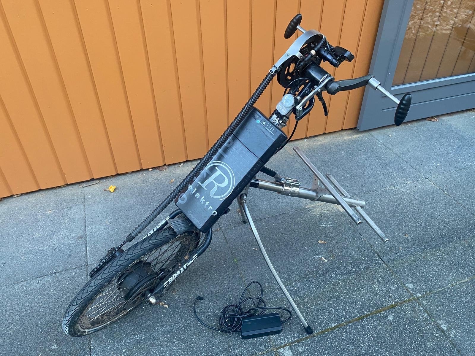 Roam Elektro Handbike - Elektrische Aandrijving, Diversen, Ophalen, Gebruikt, Elektrische rolstoel