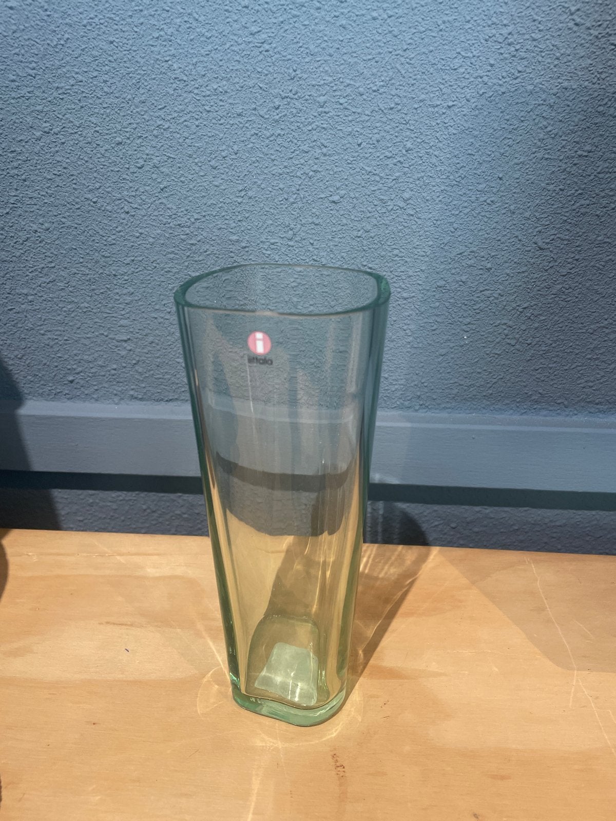 Iittala Aalto Vaas 180mm - groen, Nieuw, Ophalen of Verzenden, Glas, Minder dan 50 cm