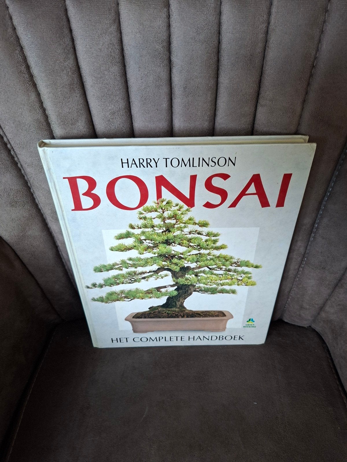 Bonsai: Het Complete Handboek - Harry Tomlinson, Ophalen of Verzenden, Gelezen, Harry Tomlinson, Tuinieren en Tuinplanten