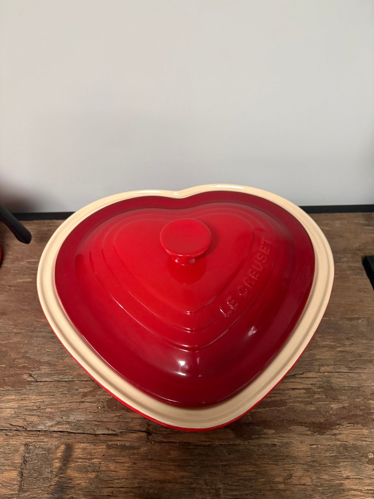 Le creuset hartjes schaal, Ophalen of Verzenden