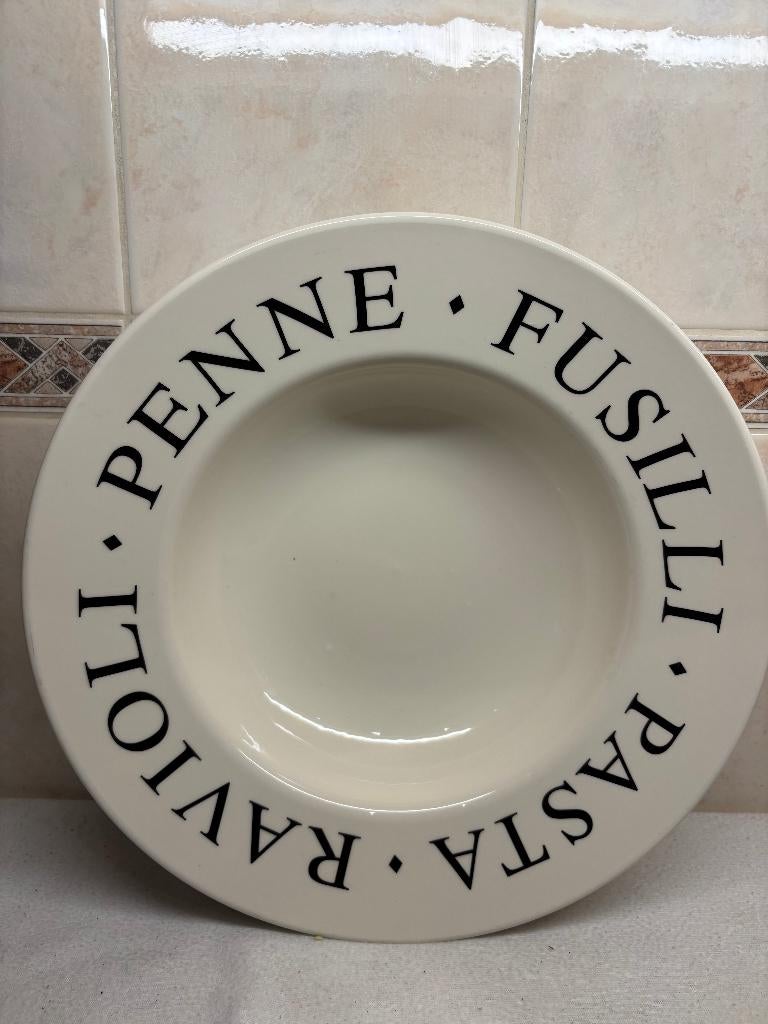 Grote Italiaanse Pasta Schaal, Ophalen