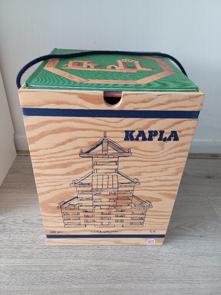 Kapla opbergkist met 279 stuks origineel, Kinderen en Baby's, Speelgoed | Bouwstenen, Ophalen of Verzenden, Zo goed als nieuw