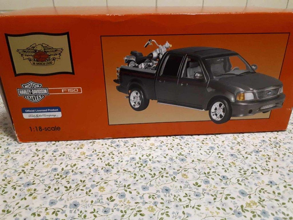 ford f150, Hobby en Vrije tijd, Modelauto's | 1:18, Ophalen of Verzenden, Zo goed als nieuw, Maisto