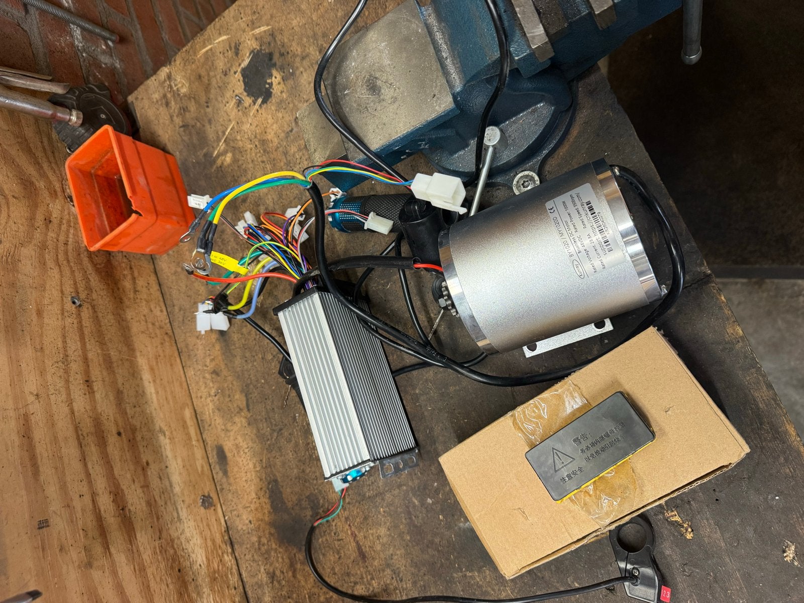 Nieuwe Kunray 1000W borstelloze DC motor met controller, Ophalen of Verzenden, Nieuw, Elektrische fiets, Motor