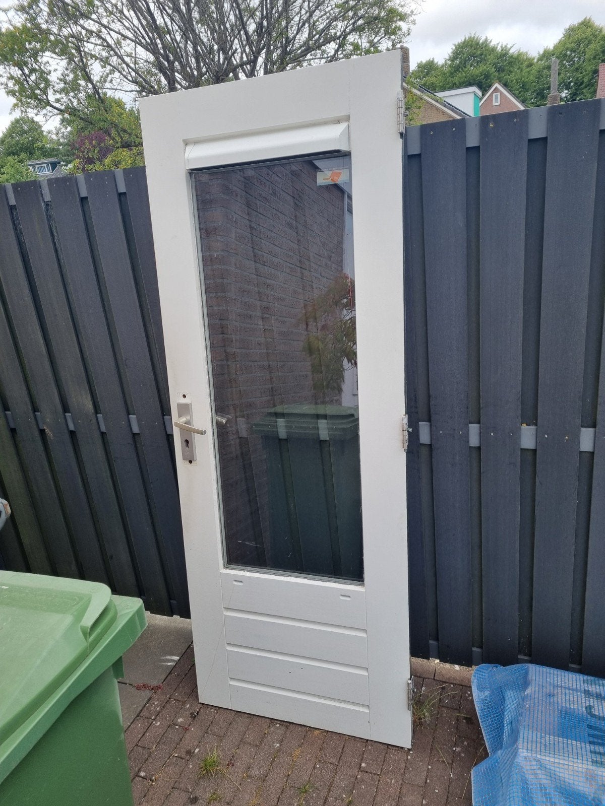 Merbau Buitendeur met Glas en beslag en scharnieren, Ophalen, Gebruikt, 80 tot 100 cm, Buitendeur
