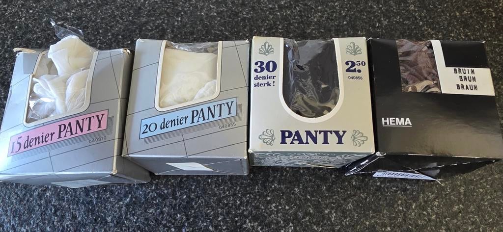 Nieuwe panty's op doosje staat mt 40/44, Ophalen of Verzenden, Zo goed als nieuw, 1 bandje