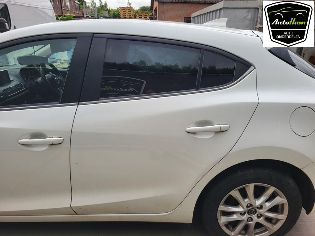 Portier Links Achter Mazda 3 (BM/BN) 2016 BJY07302XF, Gebruikt, Hitdorfer Straße 73, Leverkusen 51371, , Duitsland, Mazda, Info@mazda.de