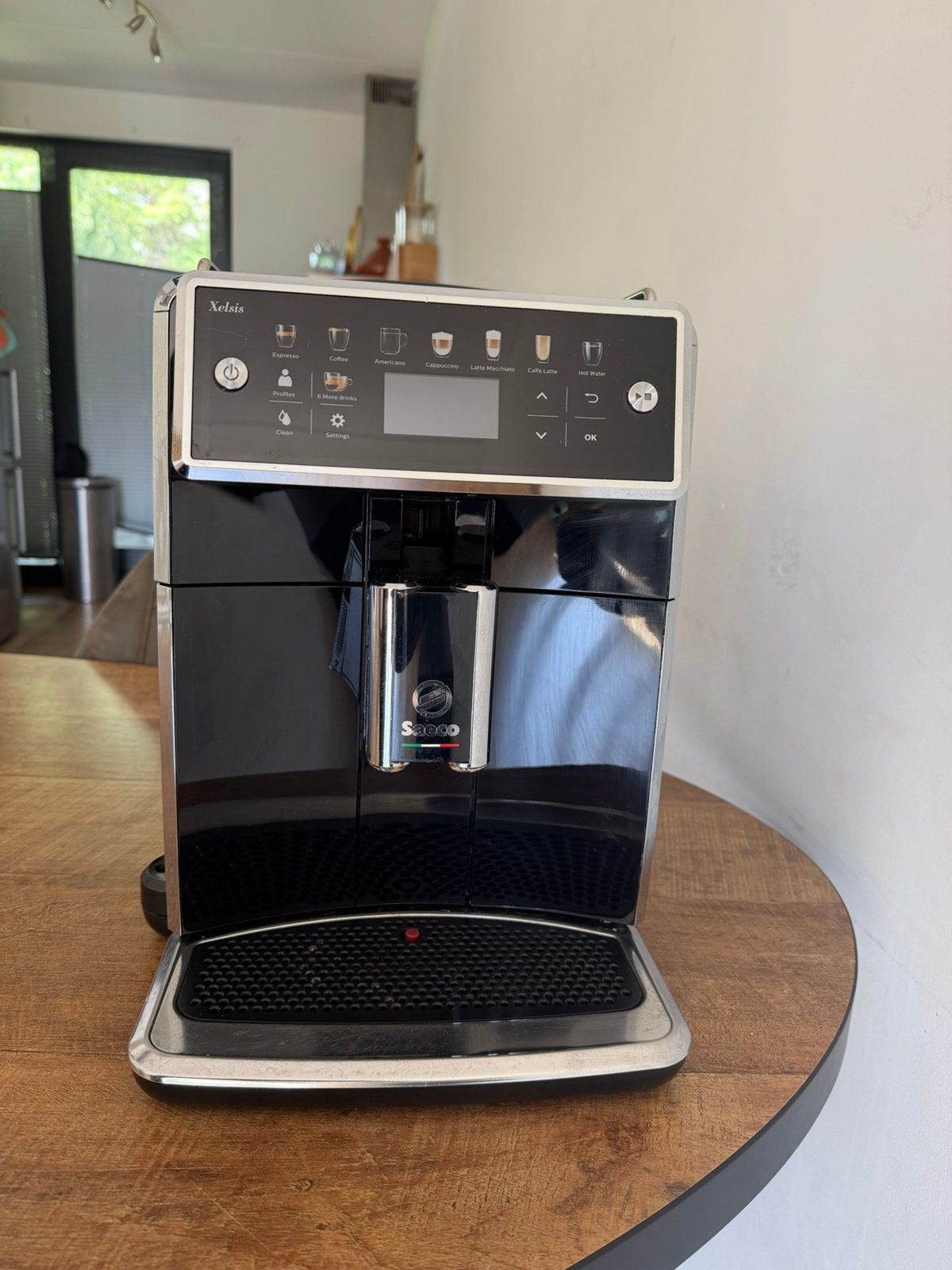 Saeco Xelsis volautomatische koffiemachine, Witgoed en Apparatuur, Koffiezetapparaten, Ophalen, Zo goed als nieuw, Koffiemachine