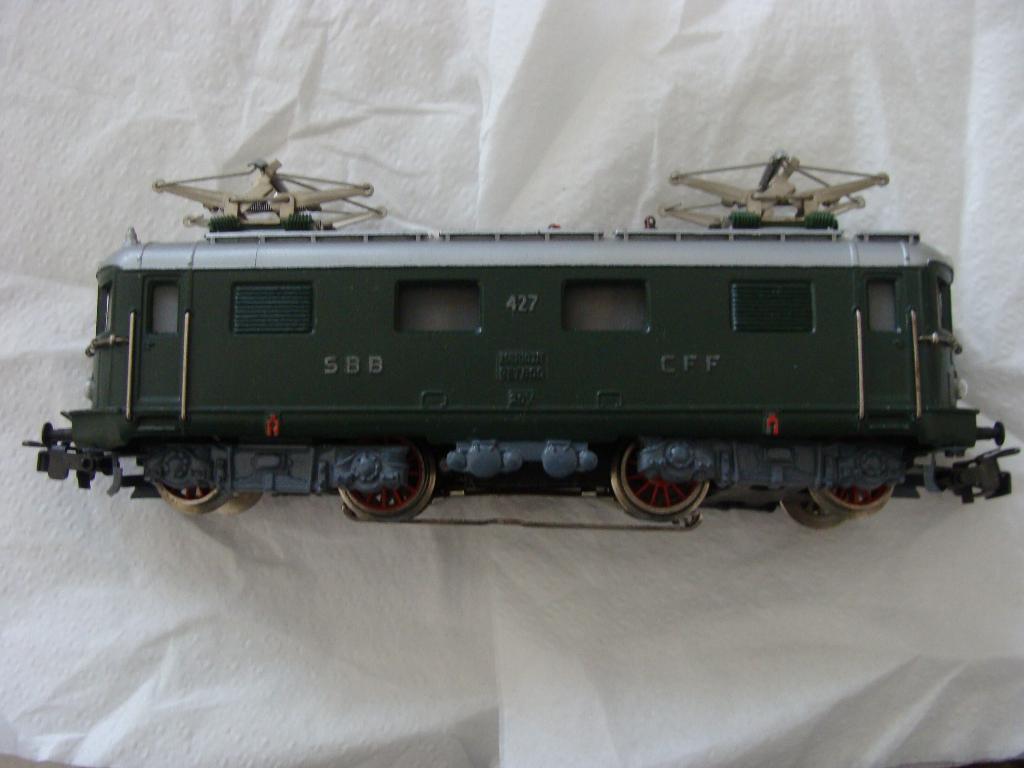 MARKLIN 427 SBB RET 800, Wisselstroom, Gebruikt, Locomotief, Ophalen of Verzenden