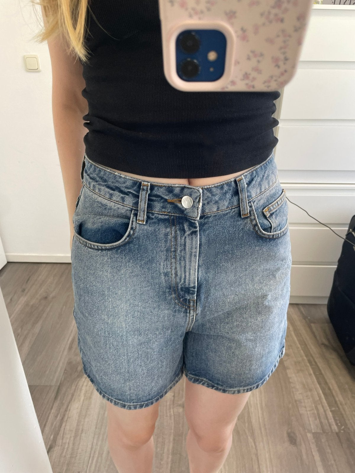 Korte broek - reclaimed vintage (asos) - W28 -, Reclaimed vintage, Blauw, Ophalen of Verzenden, Zo goed als nieuw