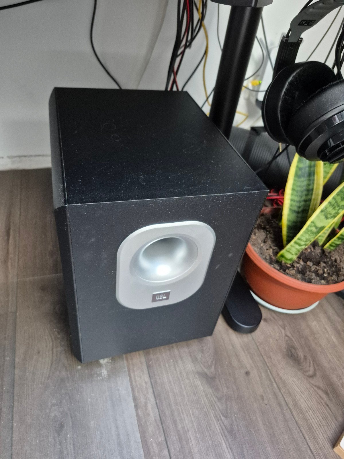 JBL SUB200/230 Subwoofer - Krachtige Bass voor Thuis, Audio, Tv en Foto, Luidsprekers, Gebruikt, Subwoofer, 60 tot 120 watt, JBL