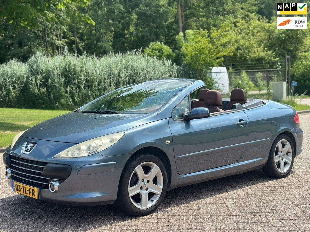 Peugeot 307 CC 2.0-16V/HARDTOP/AIRCO/CRUISE/LEDER/VERWARMD V, Auto's, Peugeot, Voorwielaandrijving, Gebruikt, 4 cilinders, Cabriolet