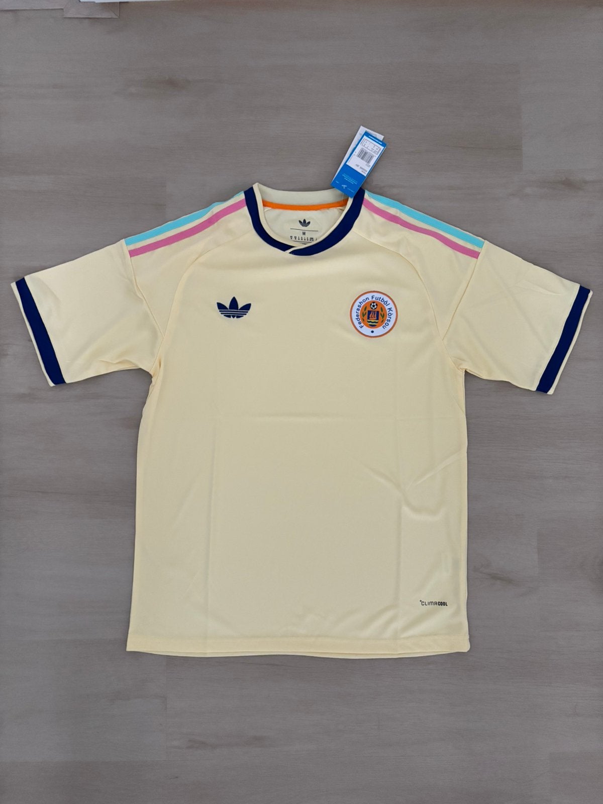 Voetbalshirt curaçao maat M, Ophalen of Verzenden, Zo goed als nieuw, Shirt