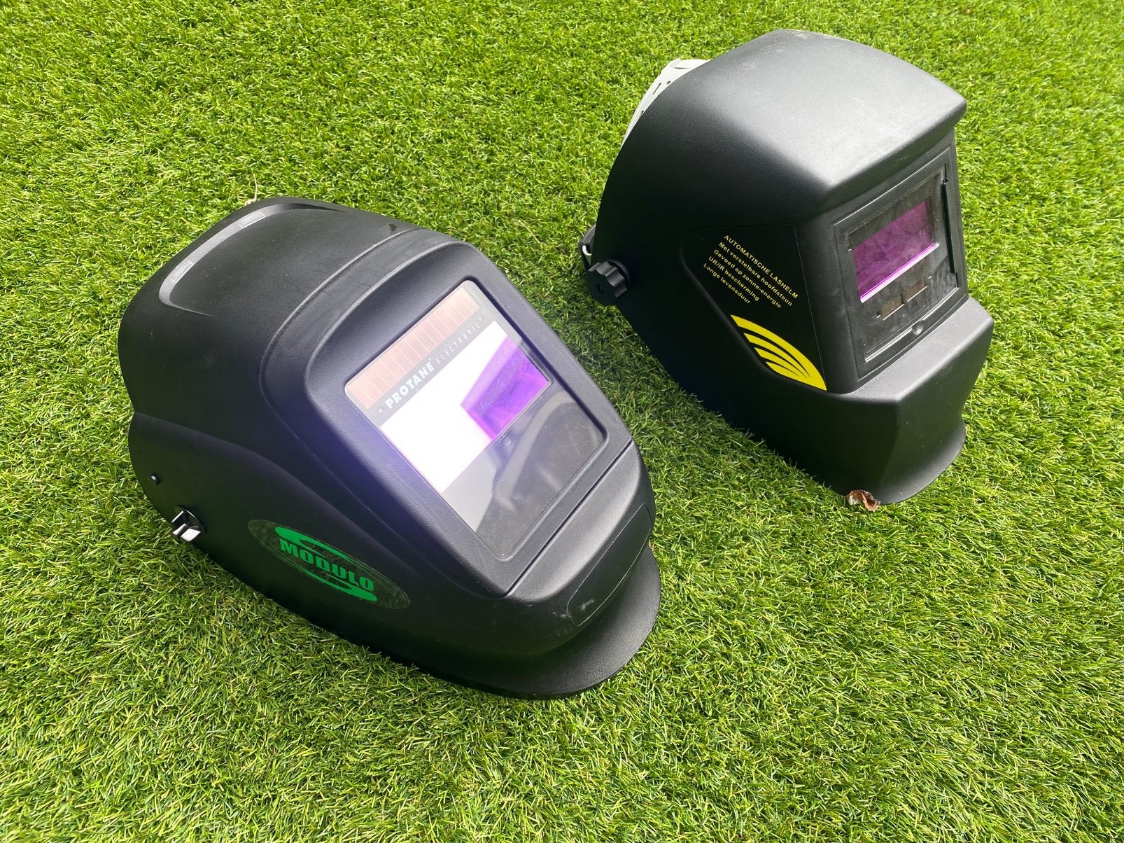2 nieuwe lashelmen Modulo en Balder, Ophalen of Verzenden, Nieuw