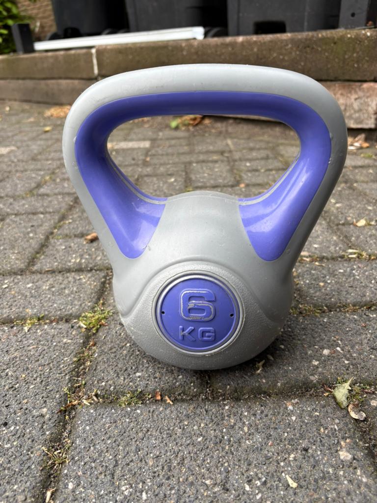 Uitzoeken 6 kg kettlebells kettlebell gewichten, Sport en Fitness, Gebruikt, Gewichten, Kettlebell, Kettlebell