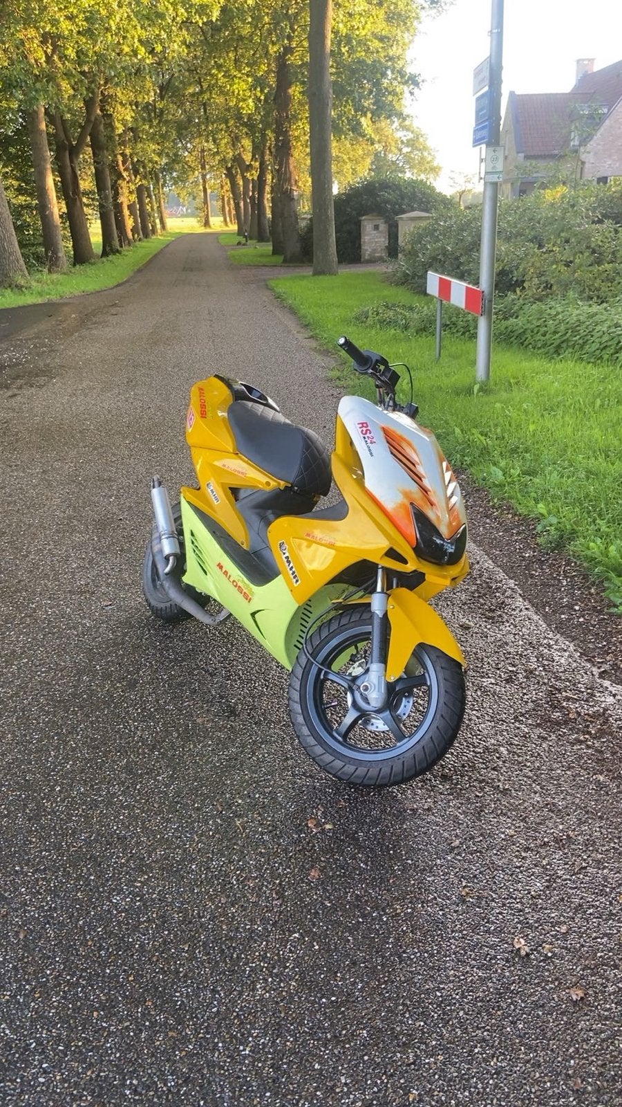 Aerox 70cc waardepeiling, Fietsen en Brommers, Ophalen, Zo goed als nieuw, Tweetakt, Aerox