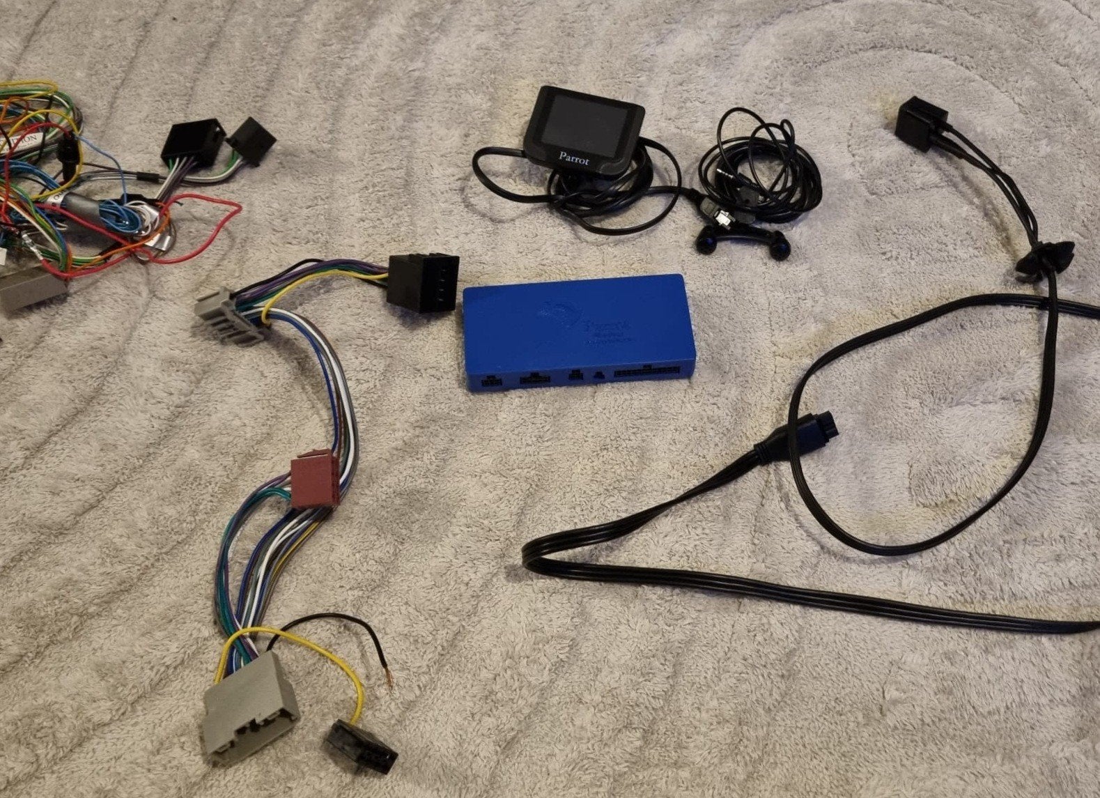 Parrot MKi9200 Carkit met Bluetooth en Kleurenscherm, Ophalen, Gebruikt