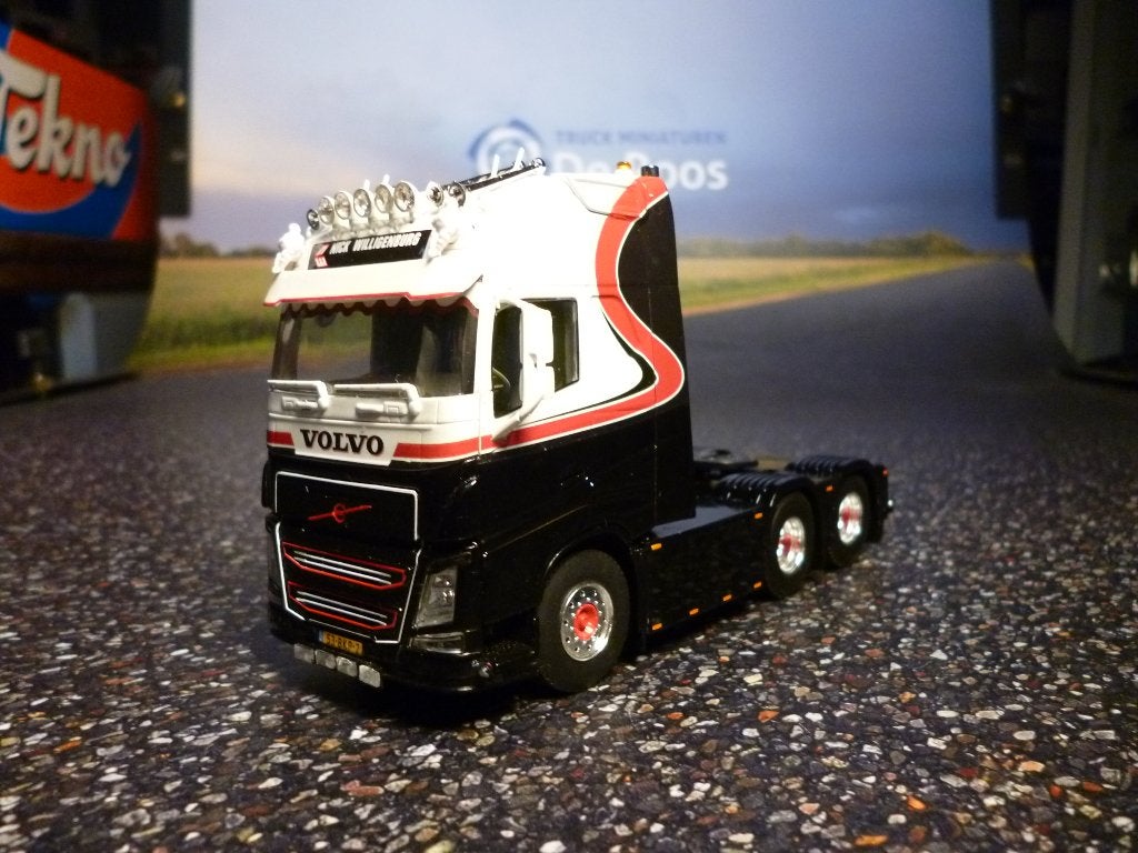 WSI Volvo FH4 Nick Willigenburg met certificaat, Ophalen of Verzenden, Nieuw, Bus of Vrachtwagen, Wsi