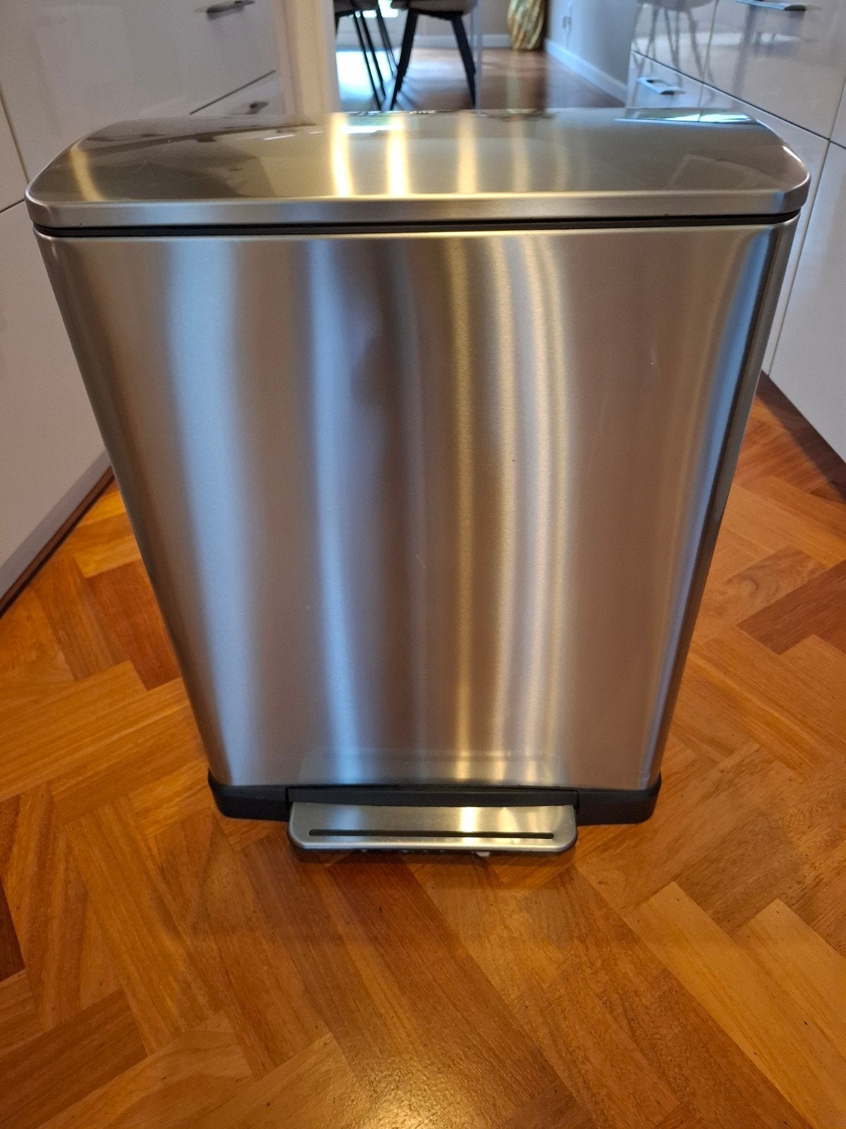 EKO Prullenbak RVS met 2 vakken en pedaal, Huis en Inrichting, 50 – 75, Gebruikt, Met pedaal, 40 liter of meer