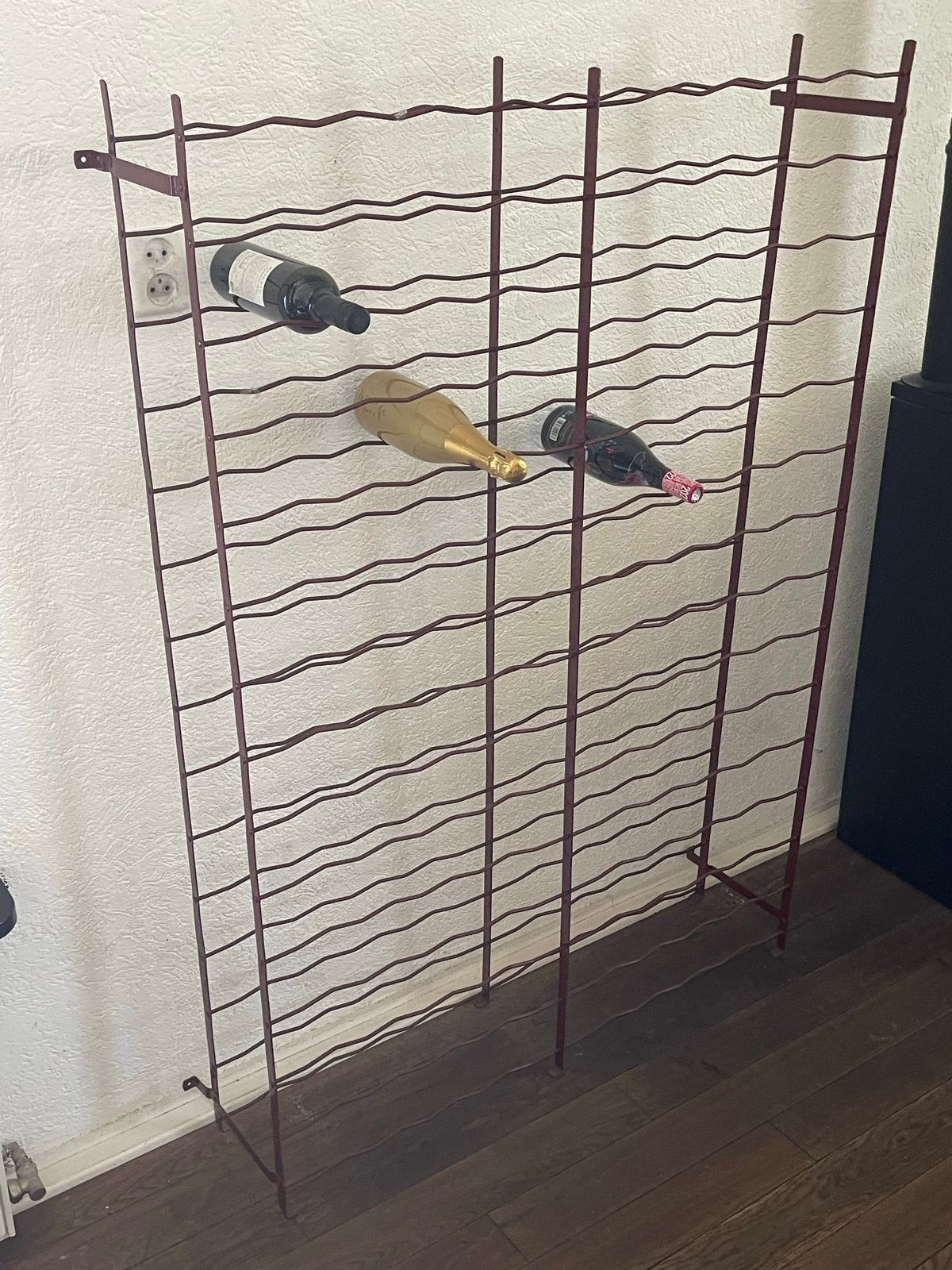 Groot vintage metalen wijnrek / flessenrek (150 flessen), Huis en Inrichting, Woonaccessoires | Wijnrekken, Ophalen, Gebruikt