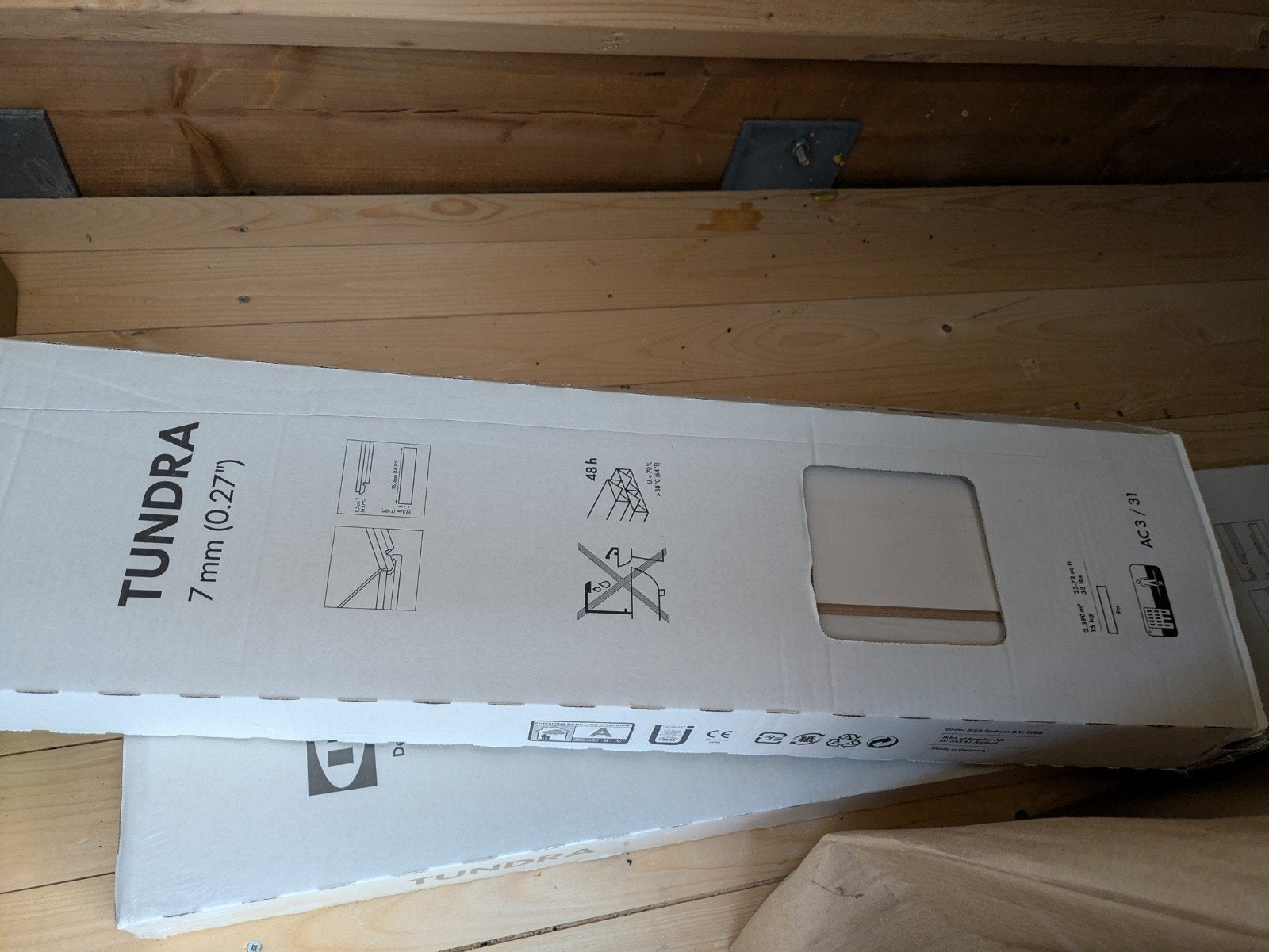 IKEA laminaat Tundra wit 2 pakken, Ophalen, 50 tot 150 cm, Nieuw, Minder dan 5 m²