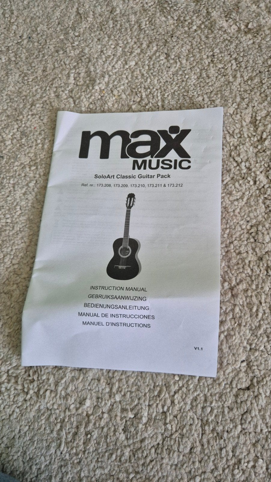 Foto 12 van Max Music Klassieke Gitaar met Accessoires