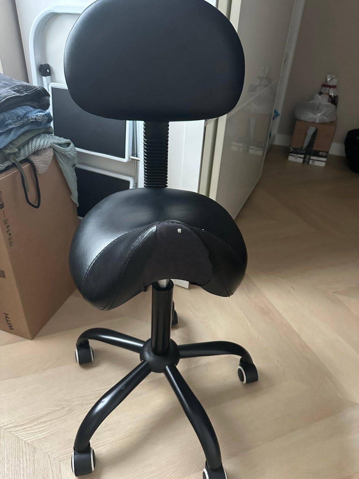 Tabouret stoel, Ophalen, Zo goed als nieuw, Wit, Eén