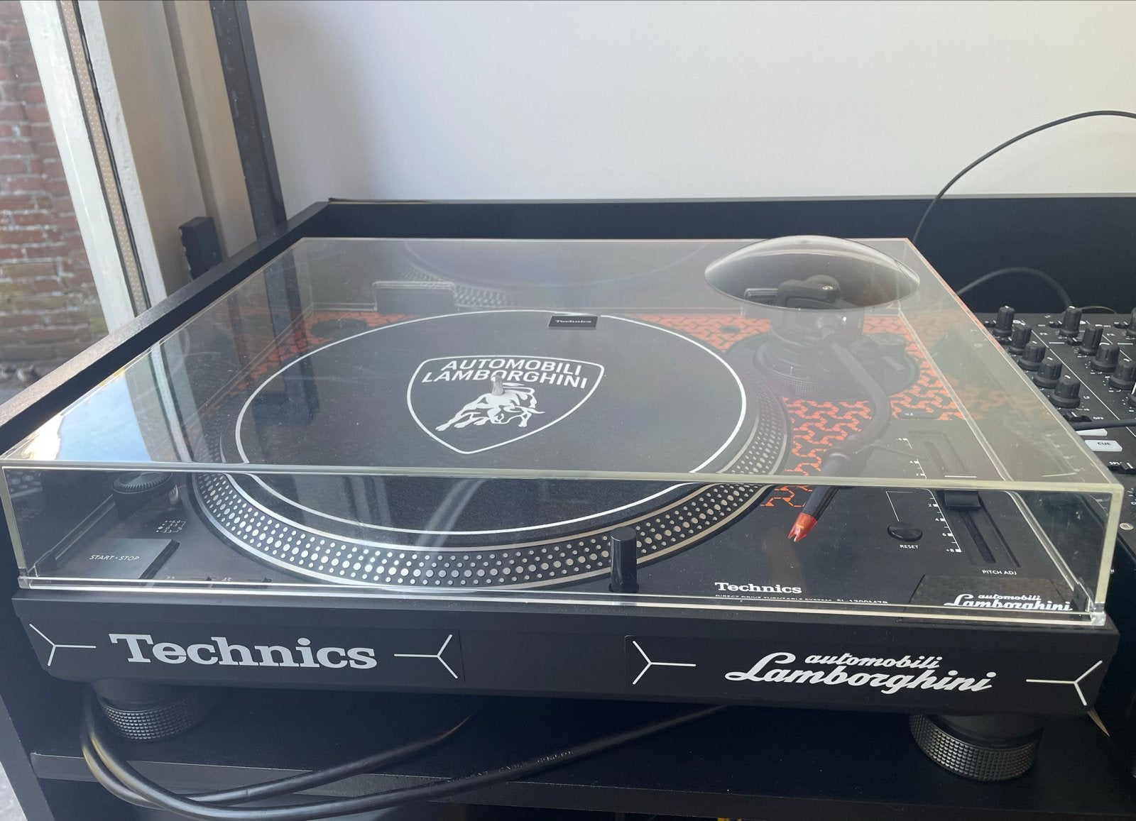 Technics SL-1200M7B Lamborghini Special Edition Orange, Ophalen, Pitch-regelaar, Zo goed als nieuw, Platenspeler