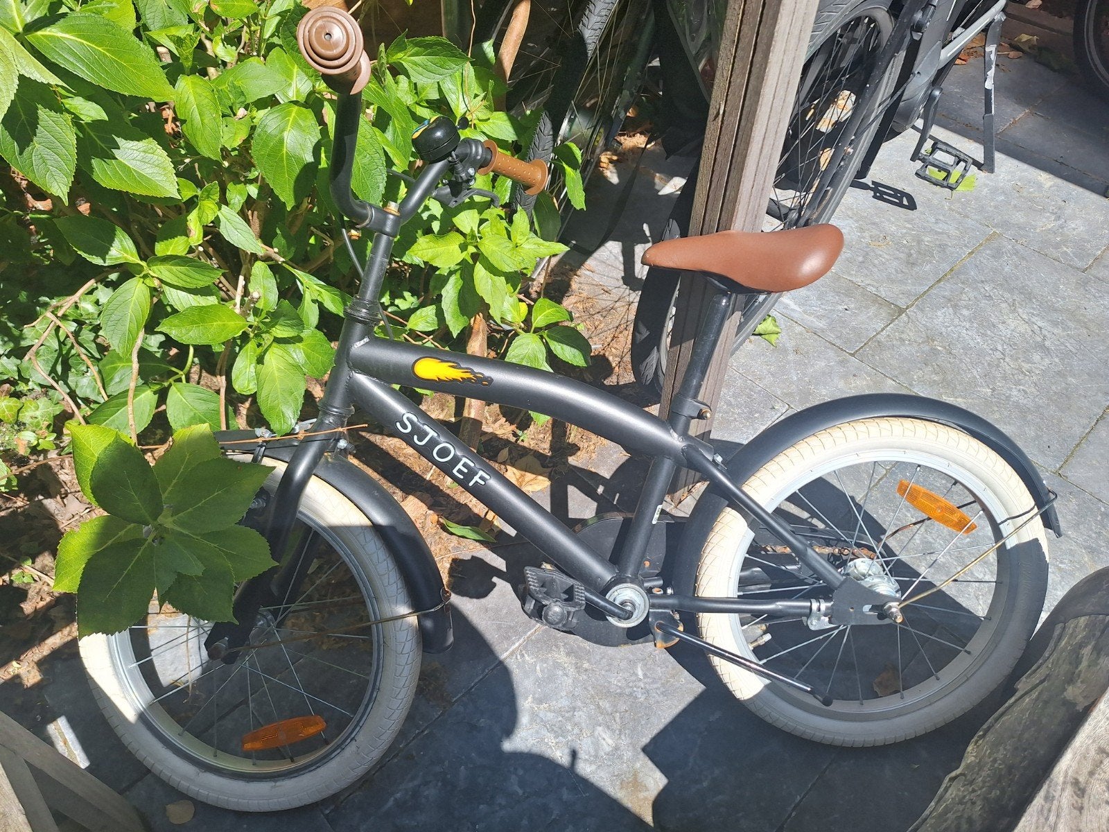 Zwarte kinderfiets sjoef, Fietsen en Brommers, Fietsen | Kinderfietsjes, Ophalen, Gebruikt, Minder dan 16 inch