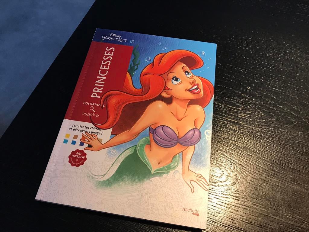 Kleuren op nummer disney boek, Ophalen, Zo goed als nieuw, Boek of Gids