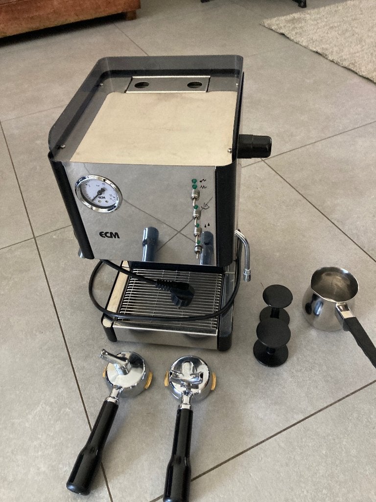 ECM spa espresso koffiemachine serie nummer 20020703451, Ophalen, Koffiemachine, Gemalen koffie, Zo goed als nieuw