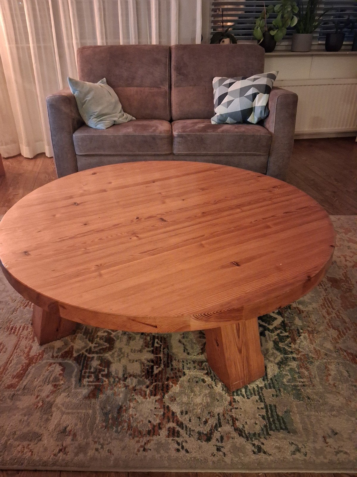 Massief houten salontafel - Rond, Ophalen, Gebruikt, Grenenhout, 5 – 50