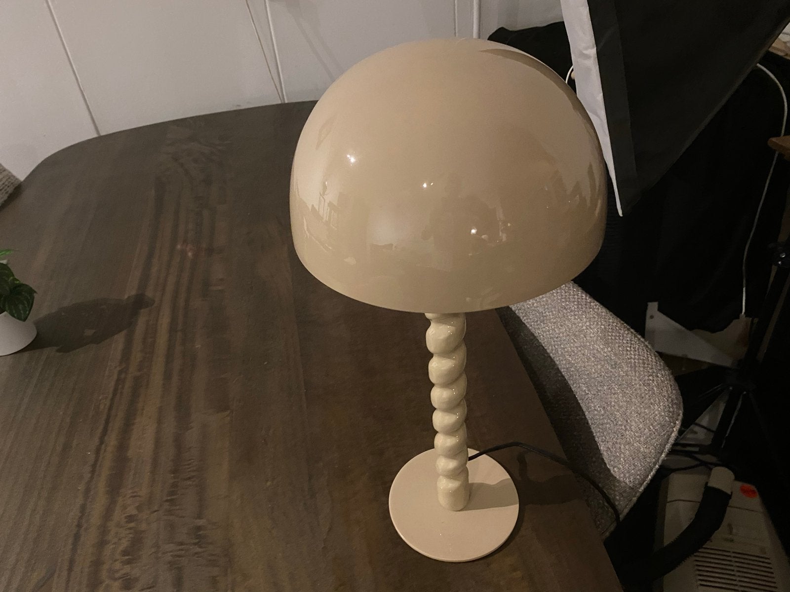 Tafellamp Luox Beige 57cm - Stijlvolle Schemerlamp, Kunststof, Zo goed als nieuw, Schemerlamp, Modern