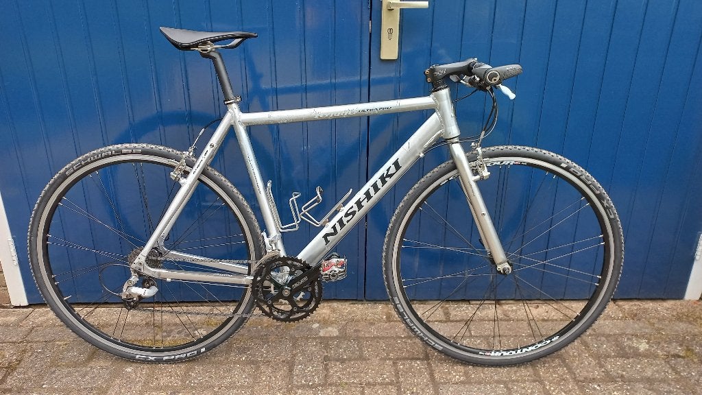 Nishiki Hybrid Ultra Pro 56 cm + extra wielset, 28 inch, Gebruikt, Aluminium, Meer dan 20 versnellingen