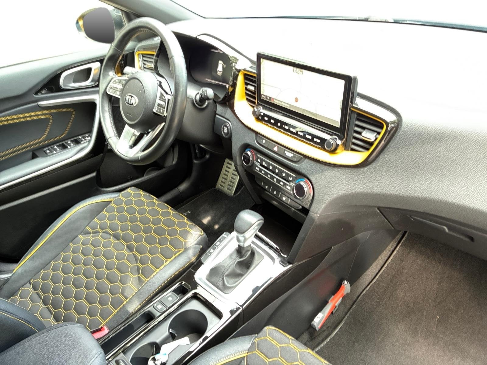 Kia XCeed 1.4 T-GDi DynamicPlusLine, Auto's, XCeed, Euro 6, 4 cilinders, Blauw