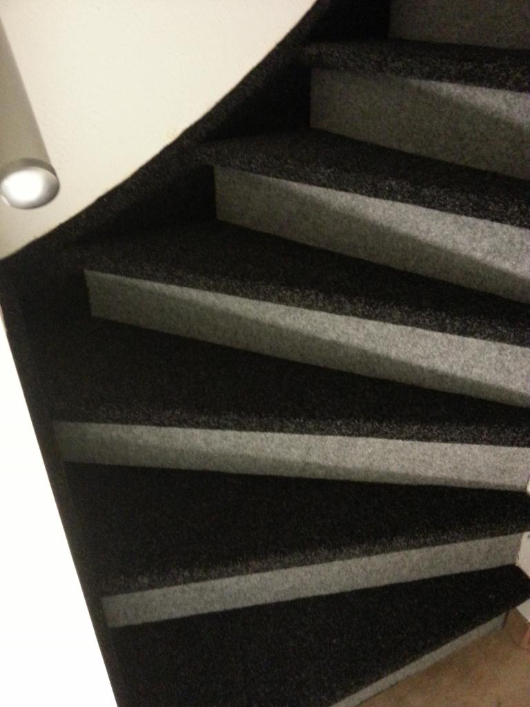 Foto 4 van Trap bekleden, stofferen incl. tapijt | vanaf €295,-