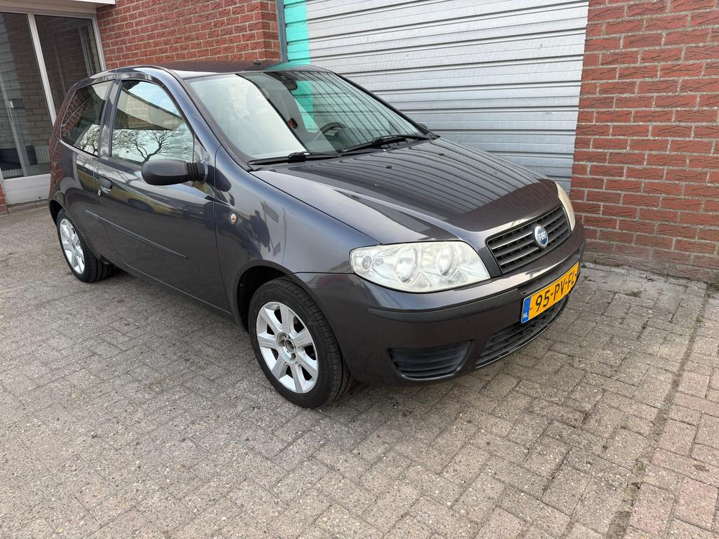 Fiat Punto 1.2 Sound 3-drs Airco! Bj:2004 NAP!, Voorwielaandrijving, Gebruikt, 4 cilinders, Origineel Nederlands